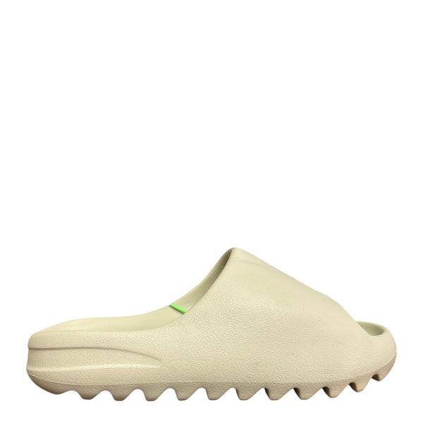 YEEZY SLIDE