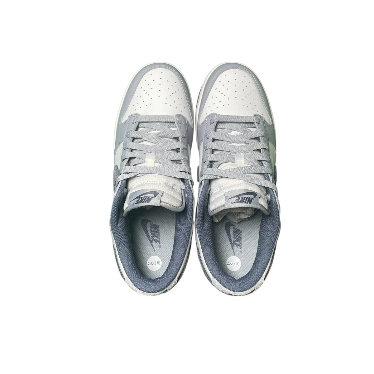 NIKE DUNK LOW