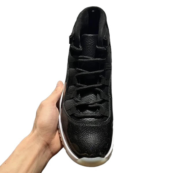 AIR JORDAN 11