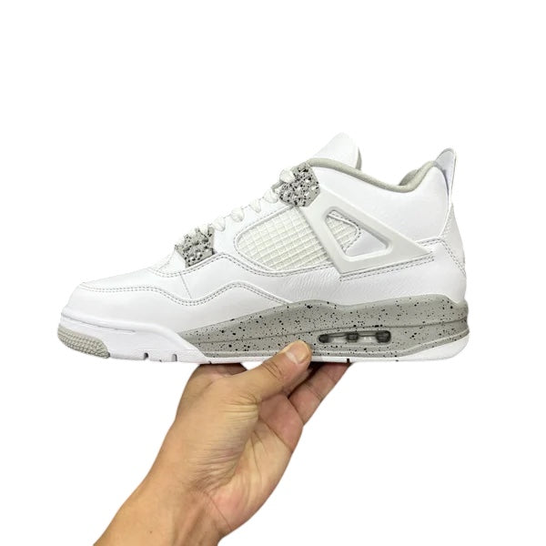 AIR JORDAN 4