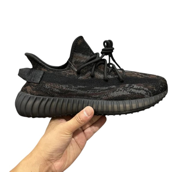 YEEZY BOOST 350