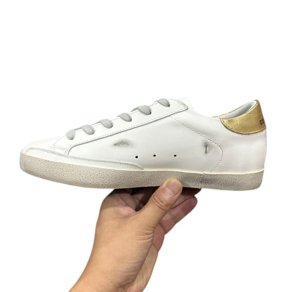 GOLDEN GOOSE