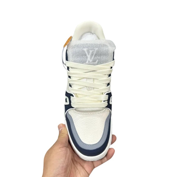 LV TRAINER
