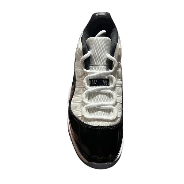 AIR JORDAN 11