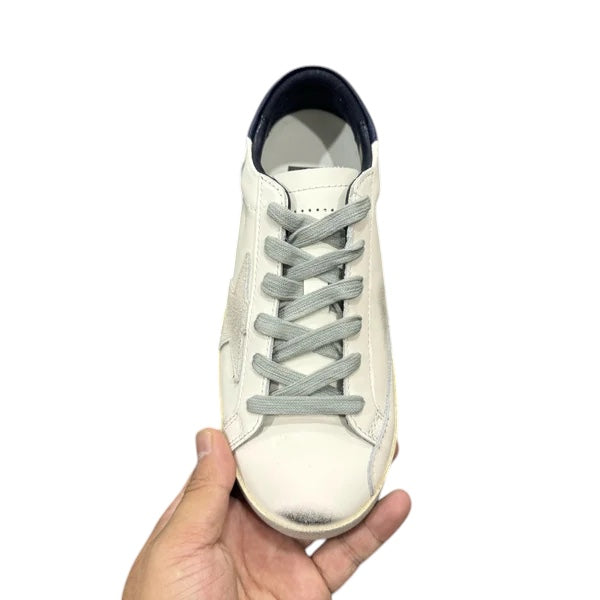 GOLDEN GOOSE