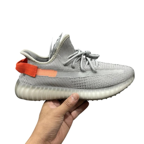 YEEZY BOOST 350