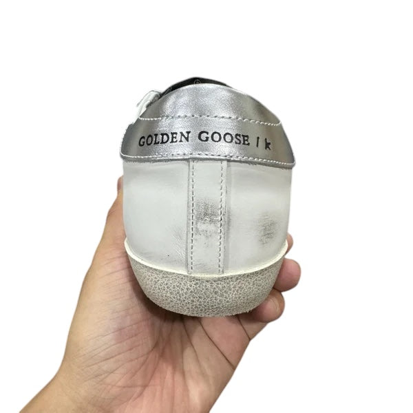 GOLDEN GOOSE
