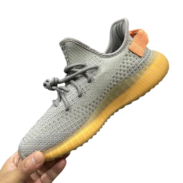 YEEZY BOOST 350