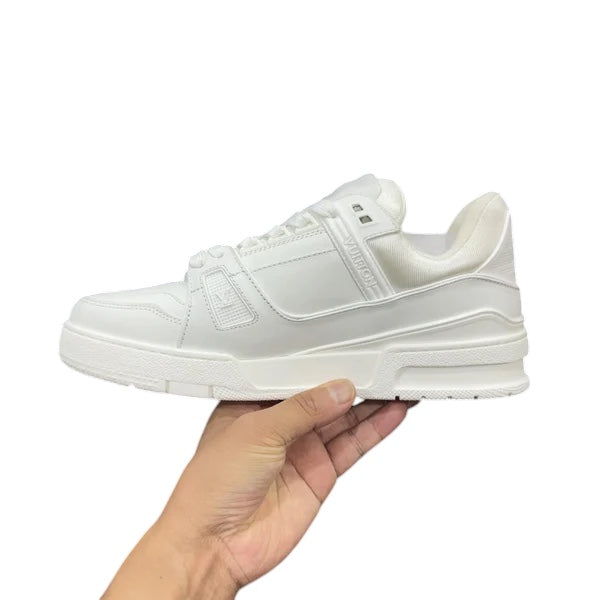 LV TRAINER