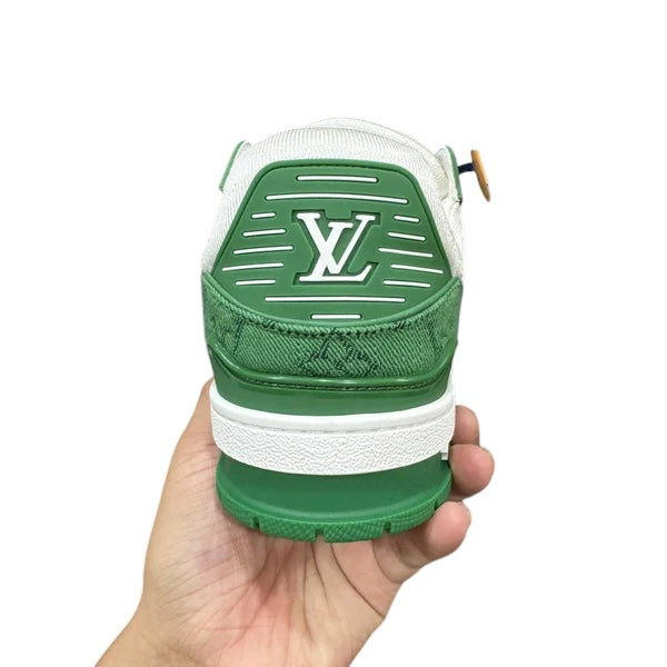 LV TRAINER