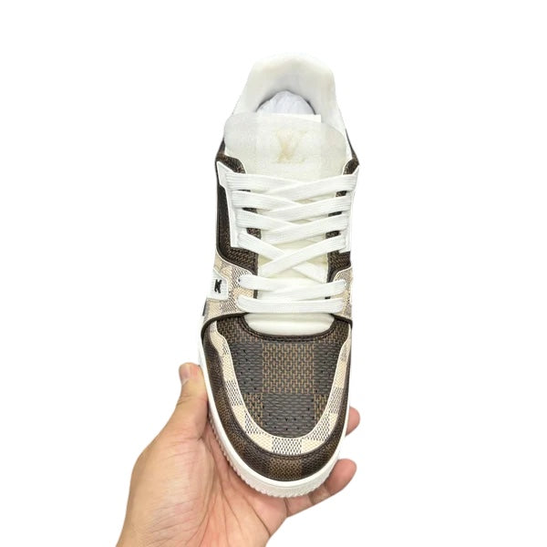 LV TRAINER