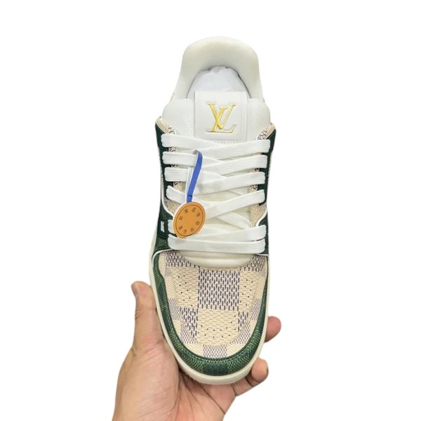 LV TRAINER
