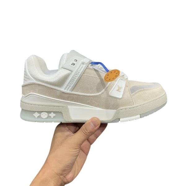 LV TRAINER