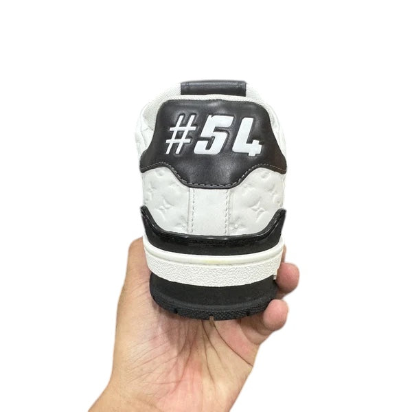 LV TRAINER