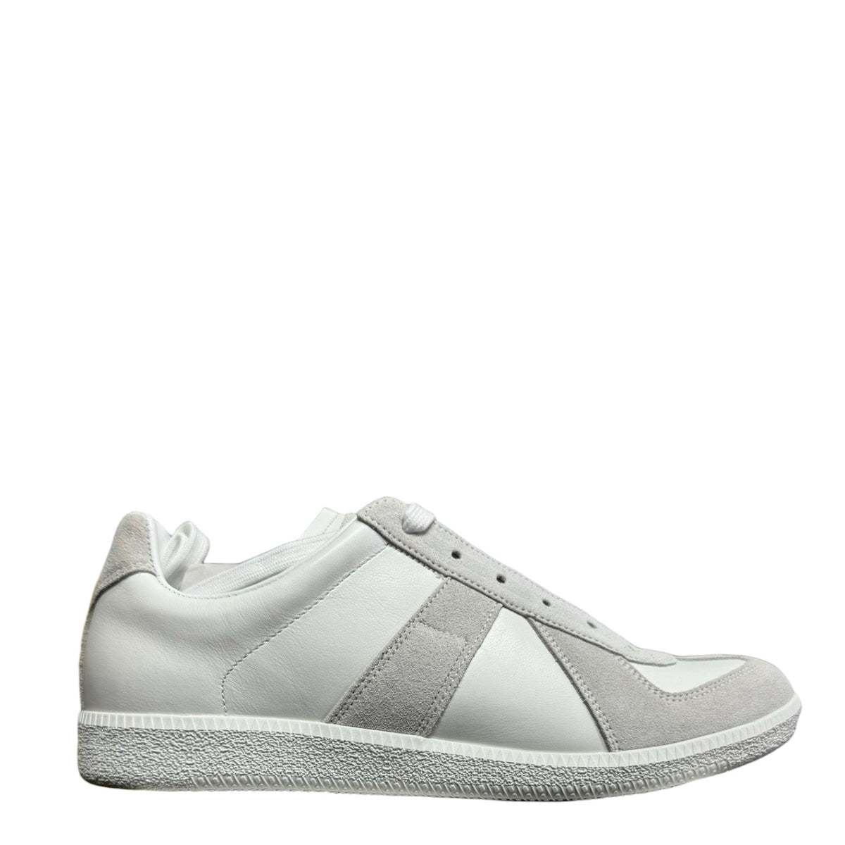 Luxury Chef white and grey leather and suede low-top sneakers with a textured sole.