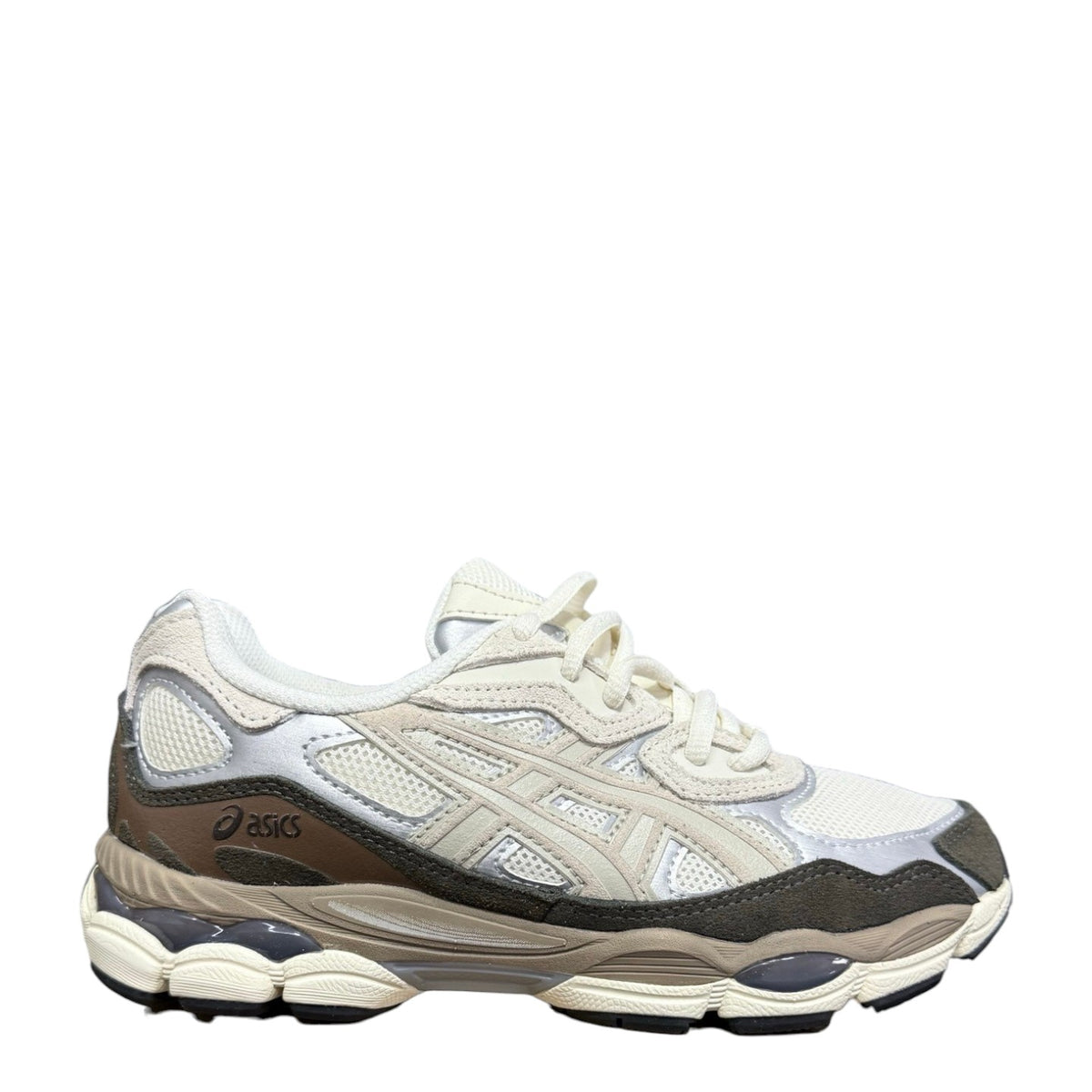Luxury Chef ASICS GEL-NYC sneakers in coffee beige with mesh and suede details.