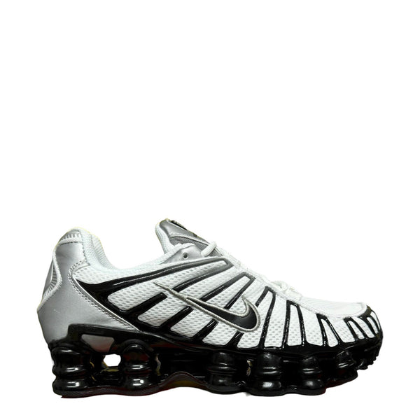NIKE SHOX