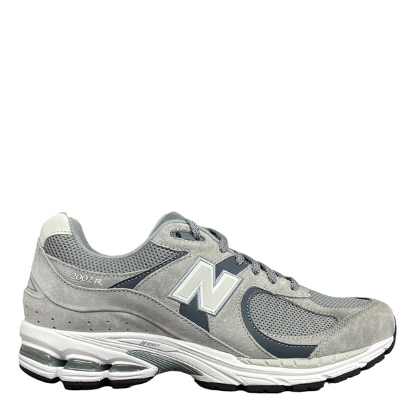 NEW BALANCE 2002R