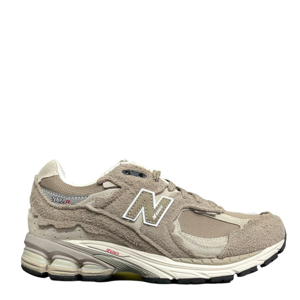 NEW BALANCE 2002R