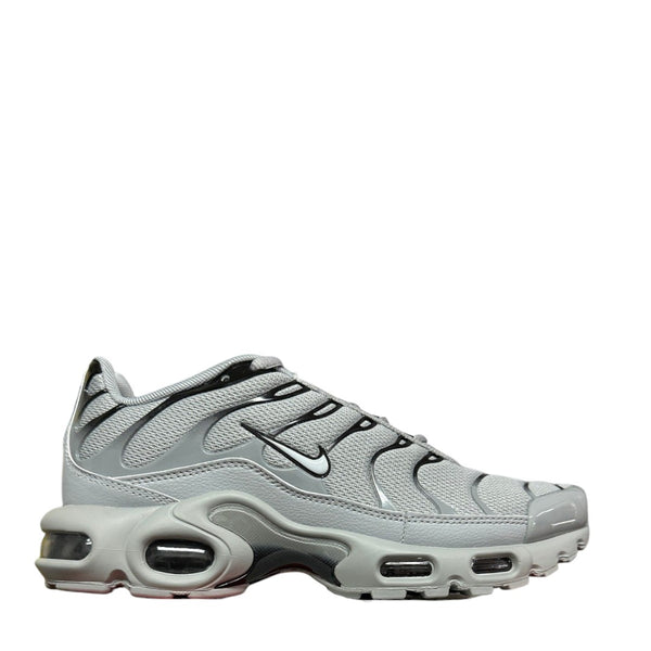 NIKE TN