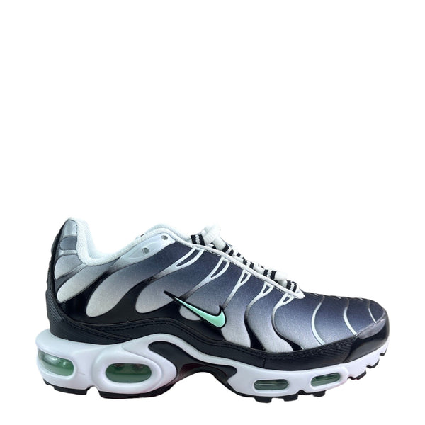 NIKE TN